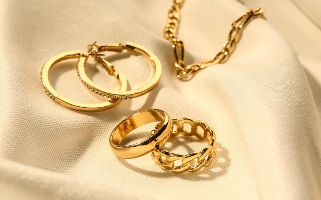 How to Sell Old Gold at the Best Price During the Holiday Season